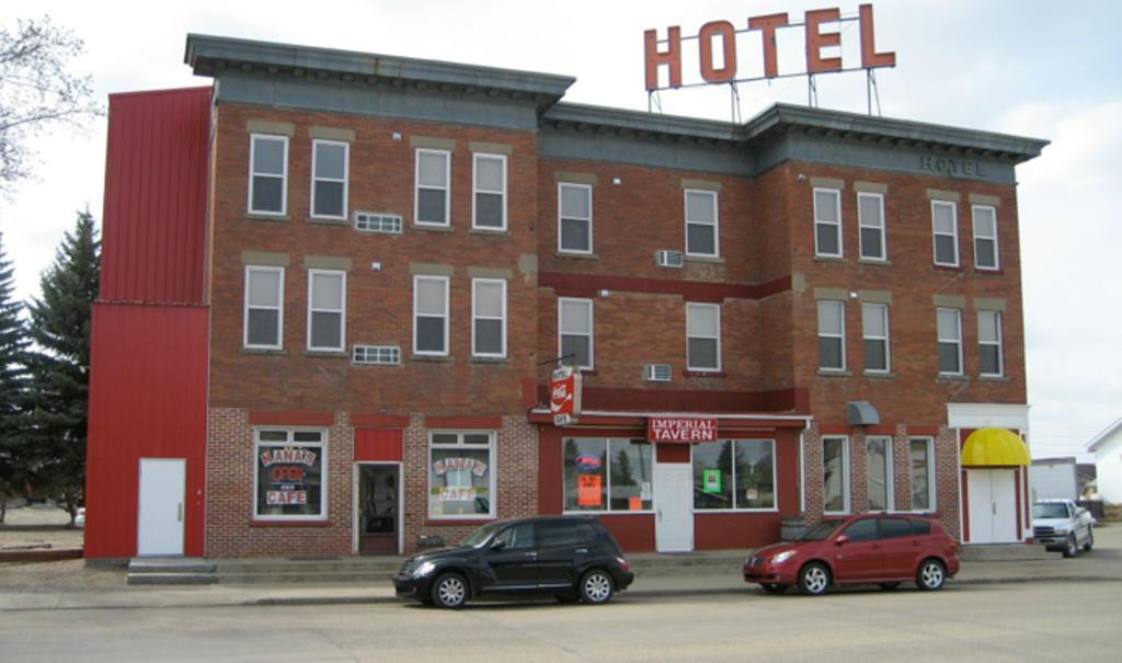 Imperial Hunter Hotel Bassano Exterior photo